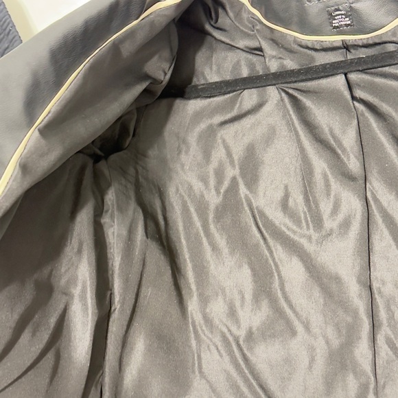 Zara Women's Sleek Black Biker Jacket - Picture 12 of 12